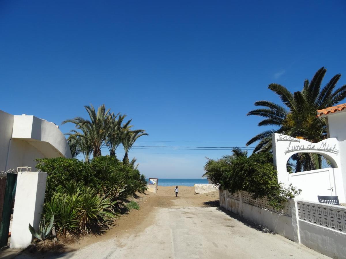 Villa At Seafront With Private Garden-655 Denia Εξωτερικό φωτογραφία