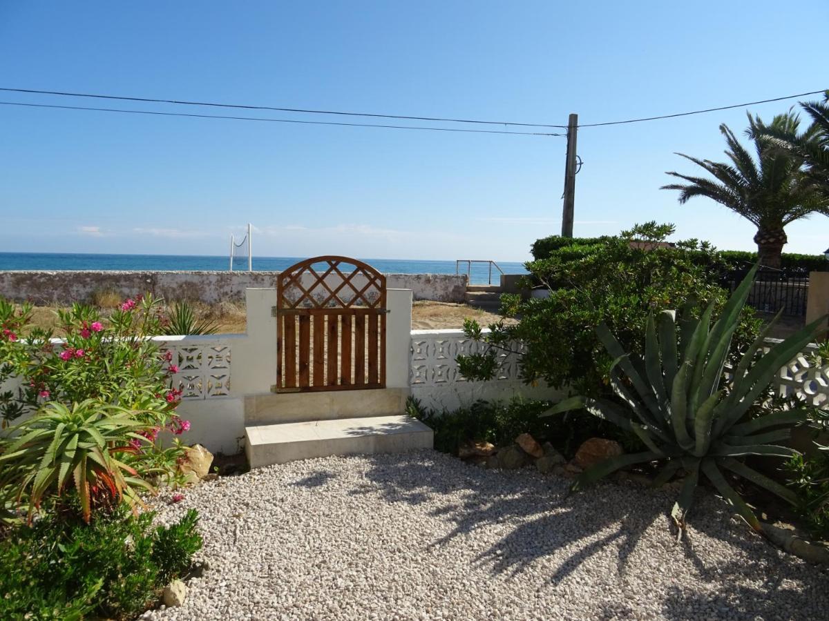 Villa At Seafront With Private Garden-655 Denia Εξωτερικό φωτογραφία